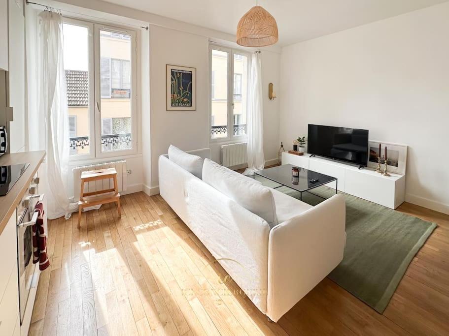 Le Petit Saint Louis Apartment Versailles Exterior foto